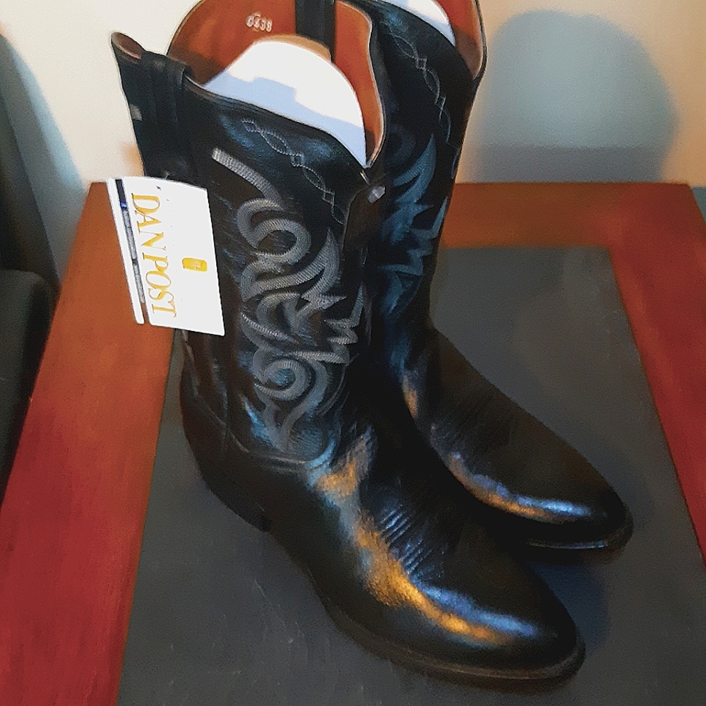 New Dan Post Boots 12 EE